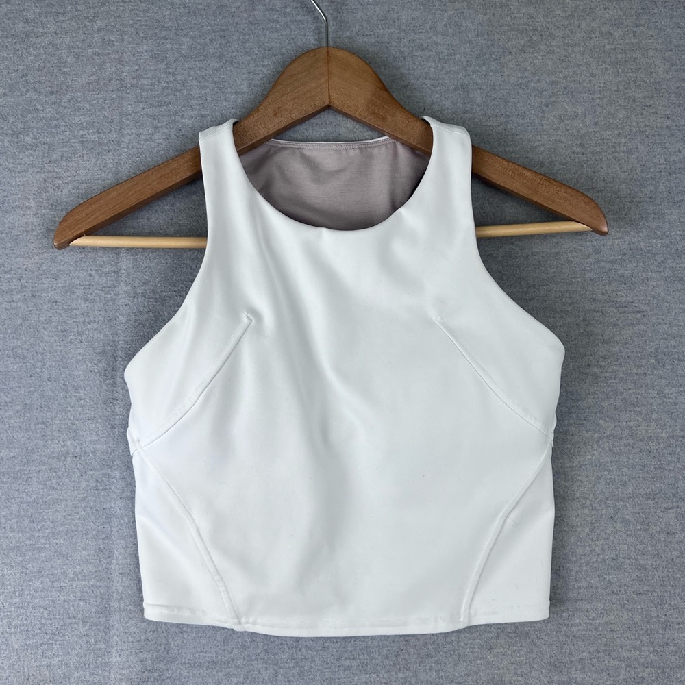 Lululemon Invigorate Tank Fits Size 2/4 See‎ Measurements